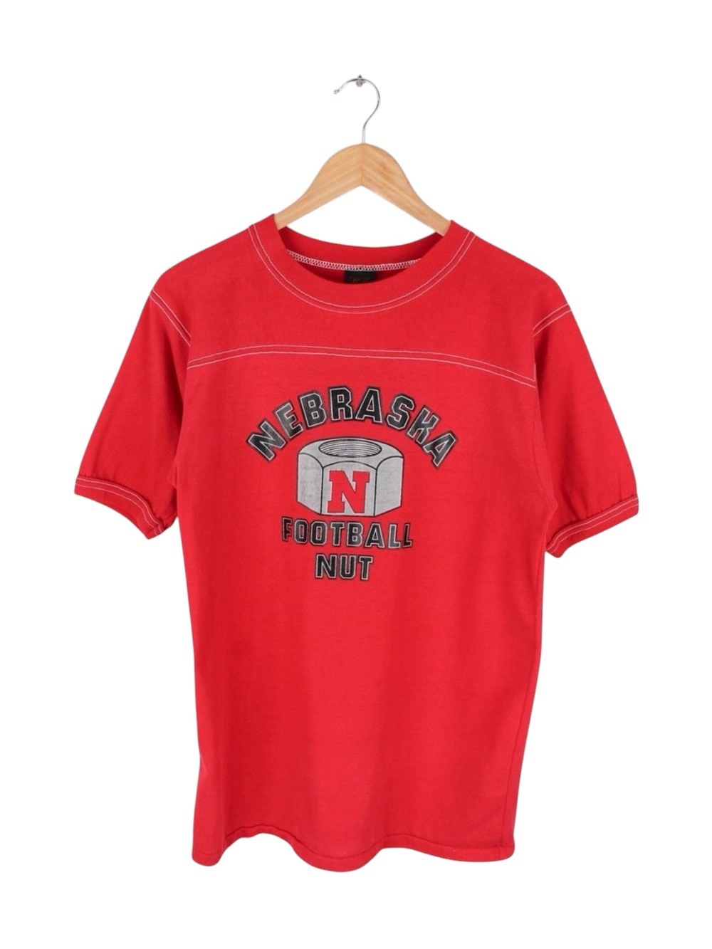 Vintage Nebraska Cornhuskers Football Nut Graphic T-Shirt Red Size Large‎